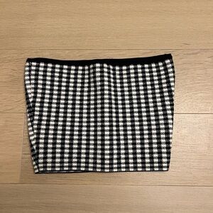 Aritizia Babaton Black and White Checkered Skirt